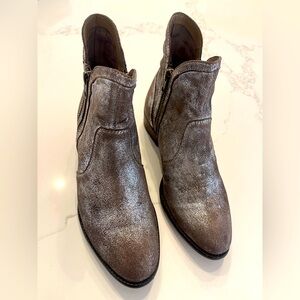 Seychelles Brown Ankle Booties with Side Zippers